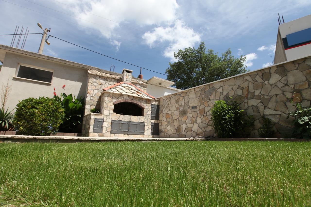 Ninkovic Hotel Trebinje Buitenkant foto